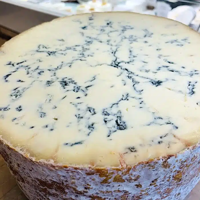 Blue Stilton – Image 3