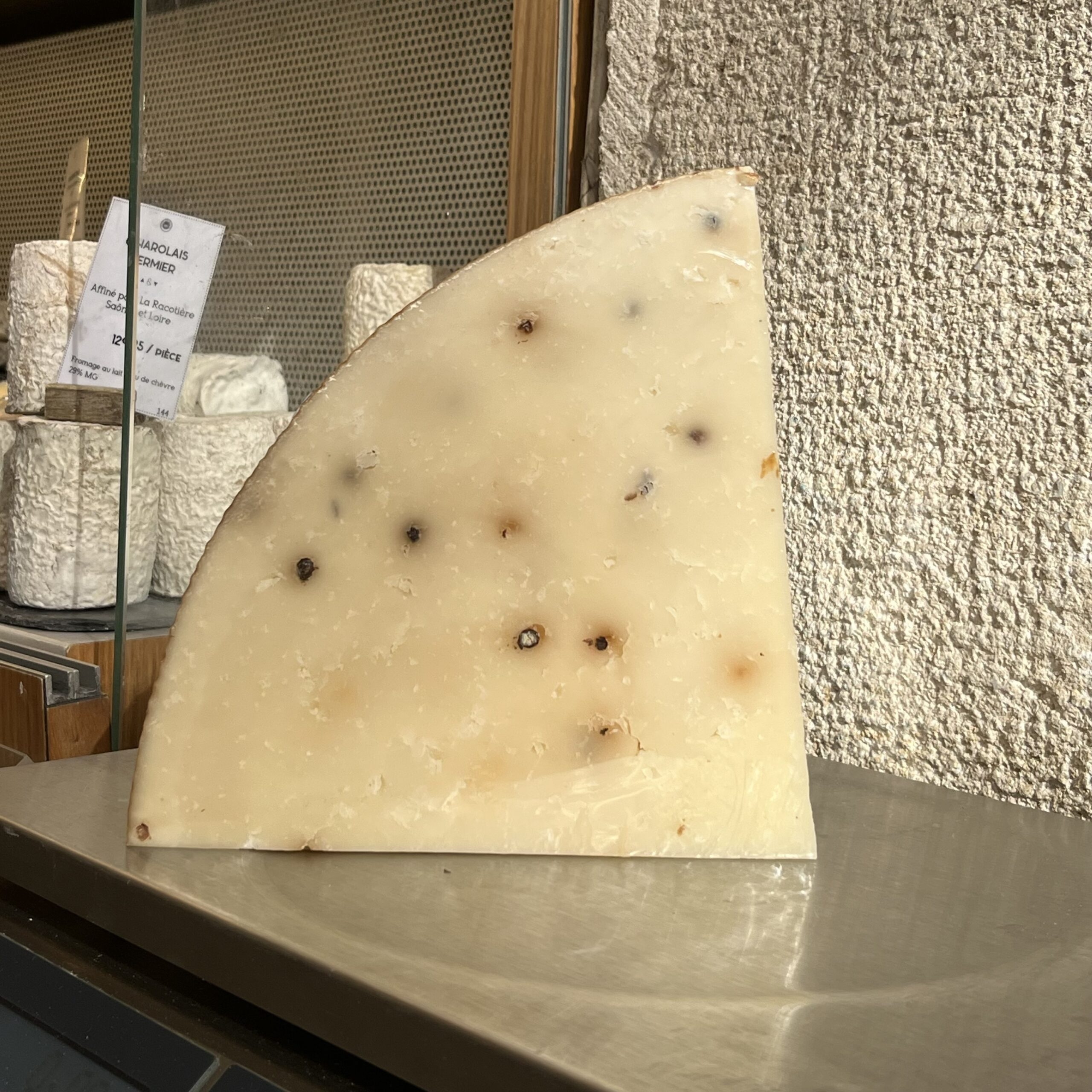 Pecorino pepato