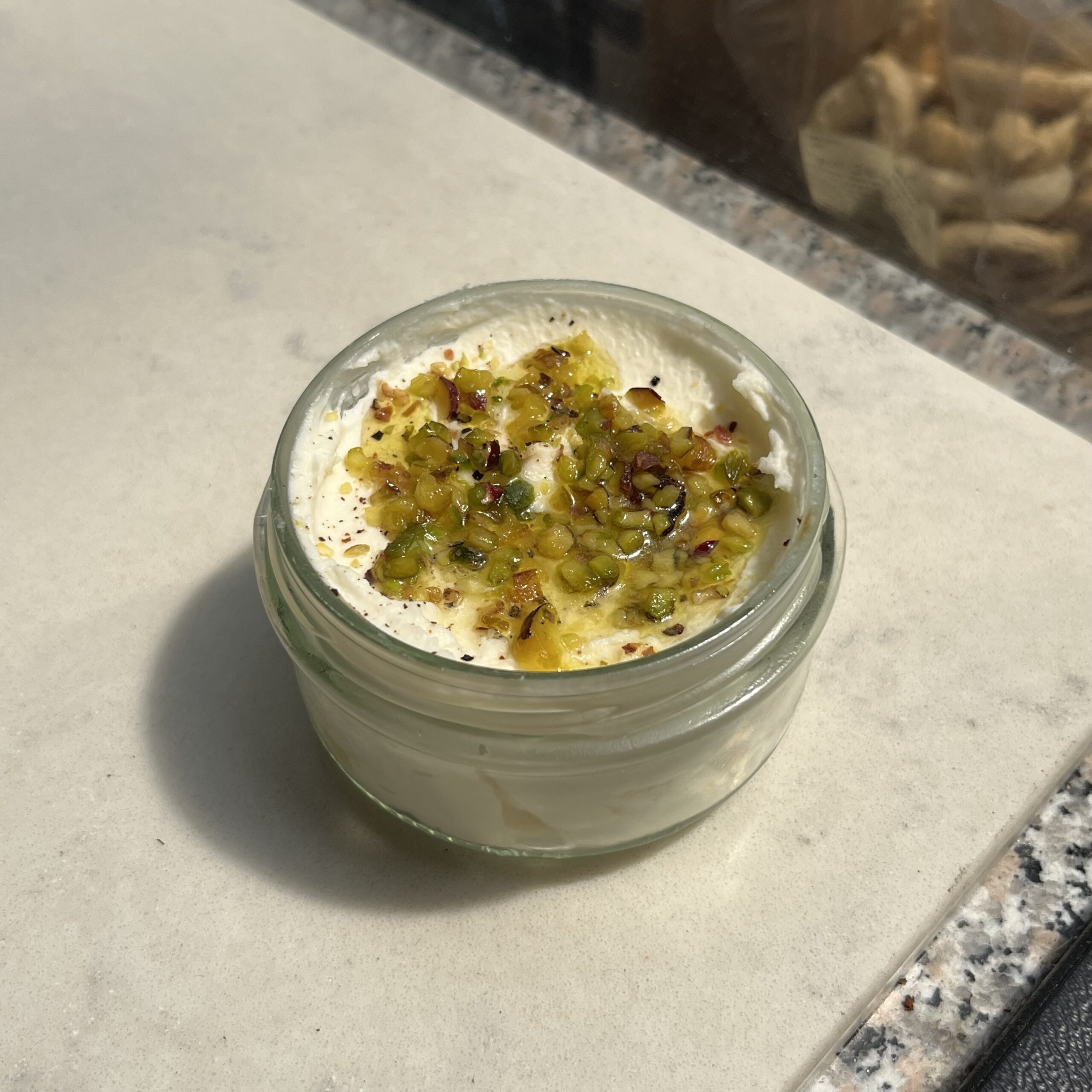 Mousse de chèvre aux pistaches